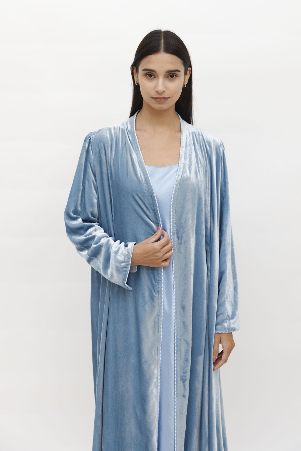 Ruwad Sky - Plain Velvet Minimalist Abaya Set