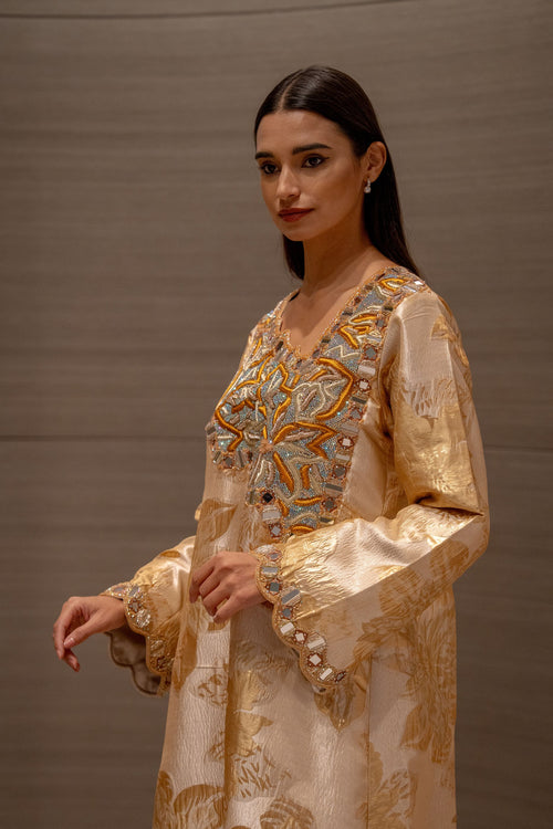 Aliya Sand