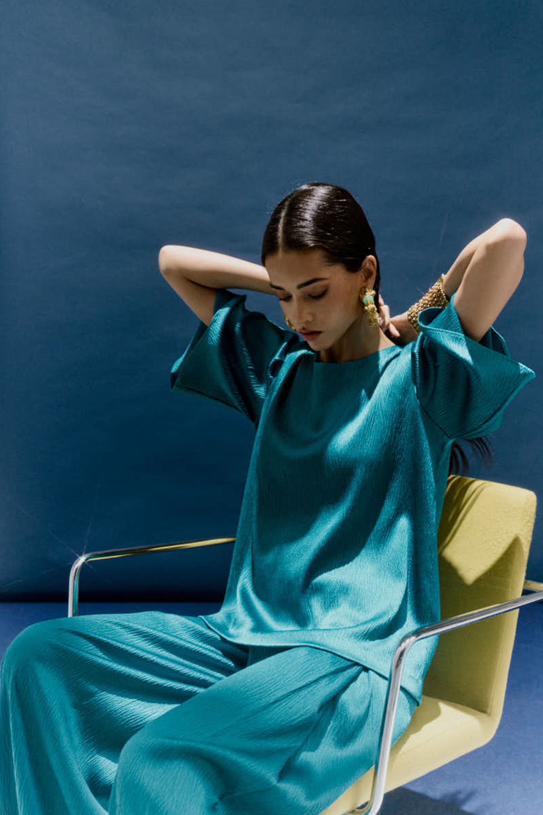 Valerian Sand Set in Silk