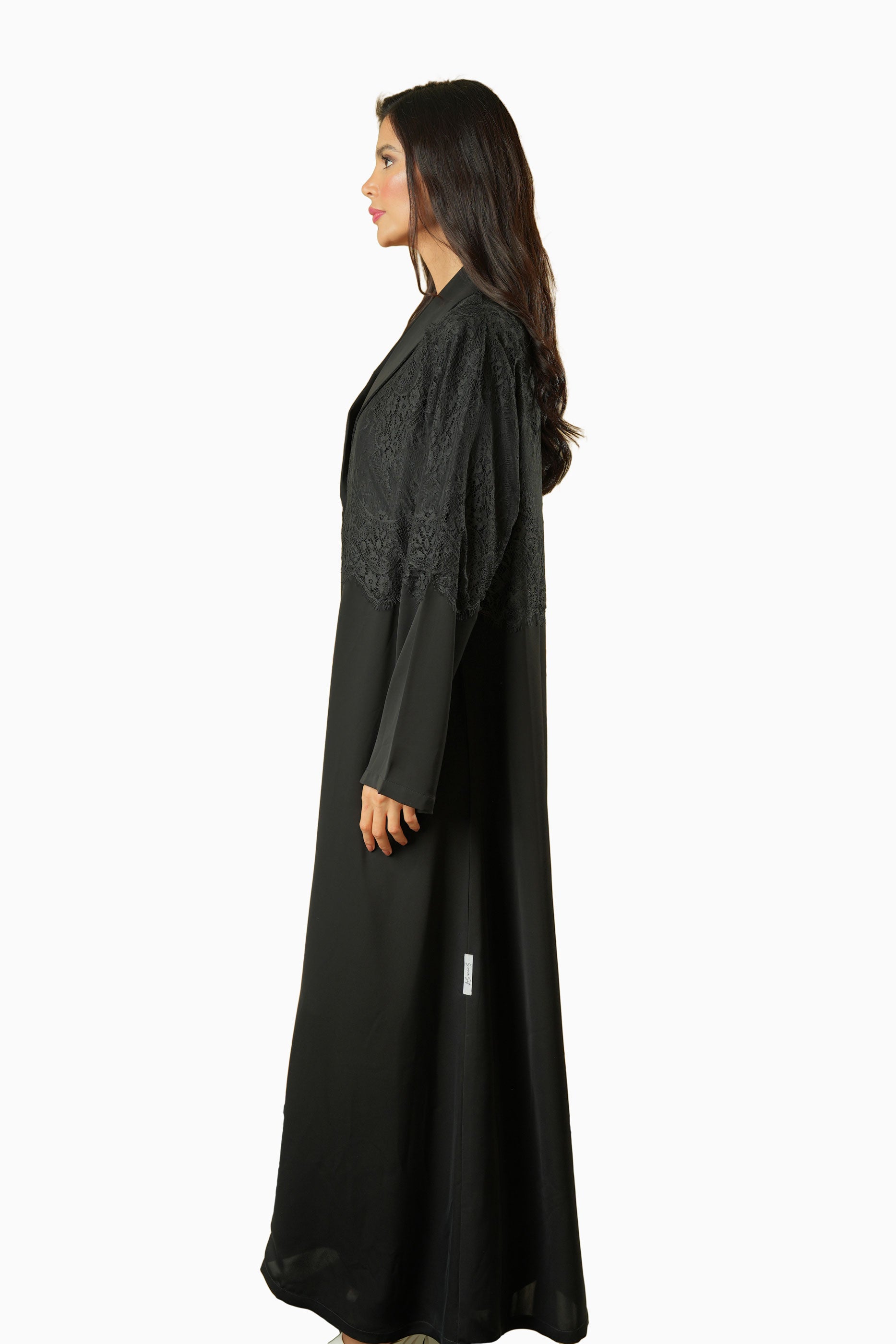 Dana Black – Soft Crepe French Lace Abaya