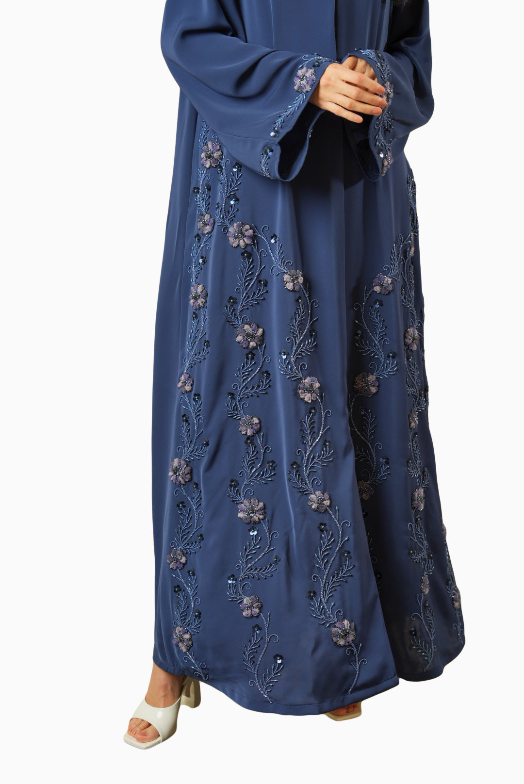 Nisha Navy – Soft Crepe Embroidered Abaya