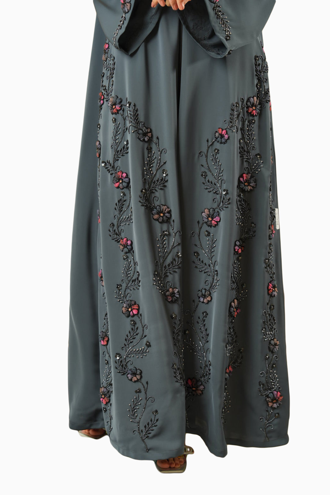 Nisha Grey – Soft Crepe Embroidered Abaya