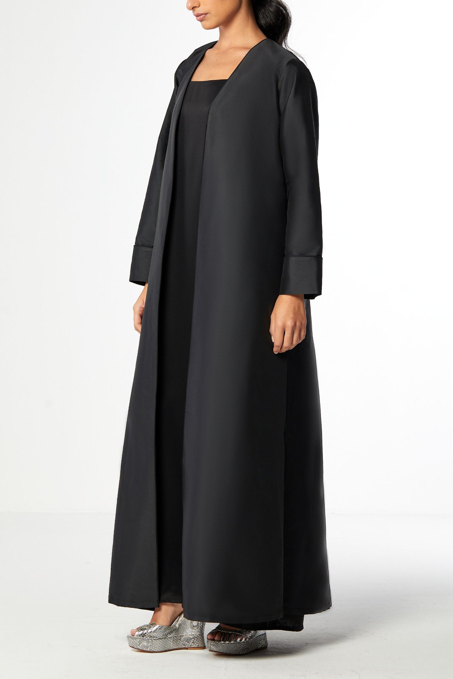 Tuff Tar Abaya Set