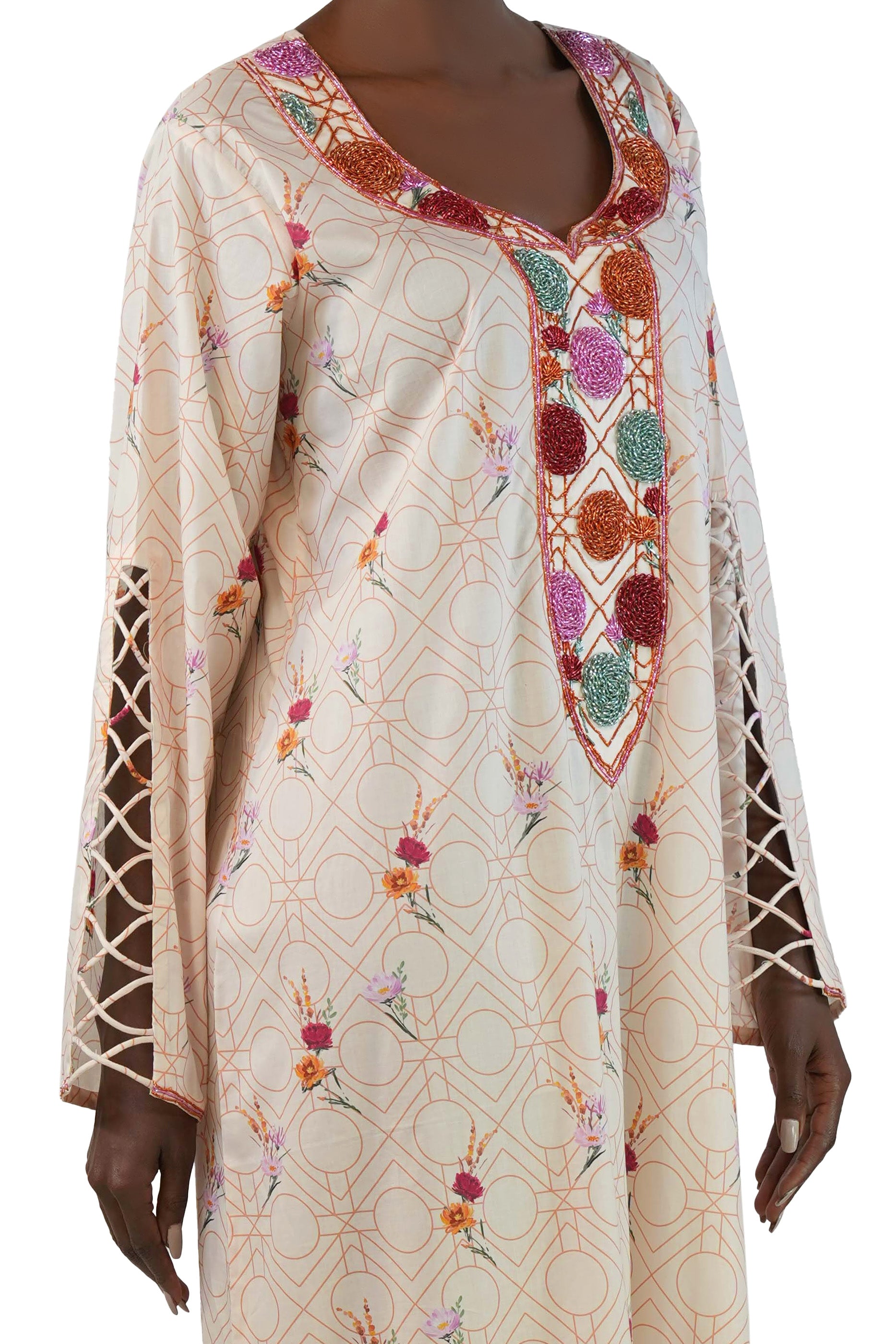 Flo Creamy - Printed Floral Kaftan Dress