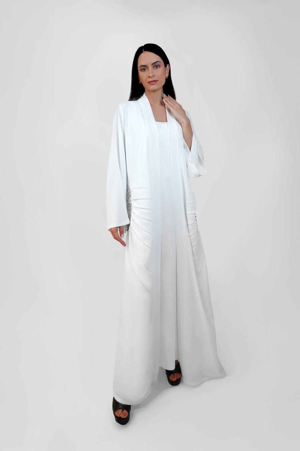 Lara White - Minimalist Abaya with Fan Embroidery and Tassels
