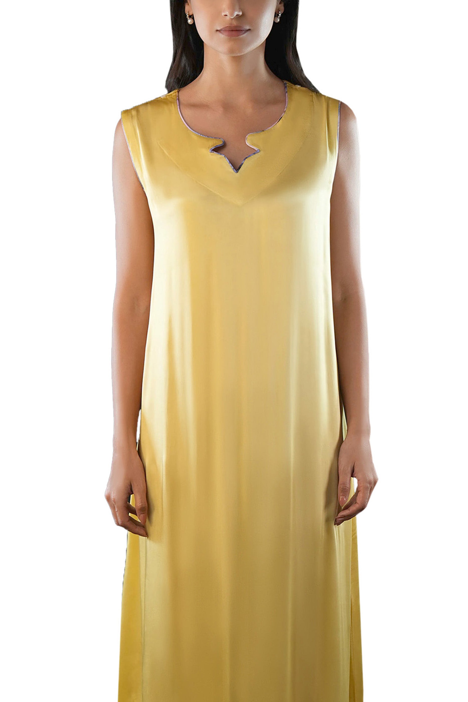 Saja Maize- Floral Lace Embroidered Kaftan with Inner dress Set