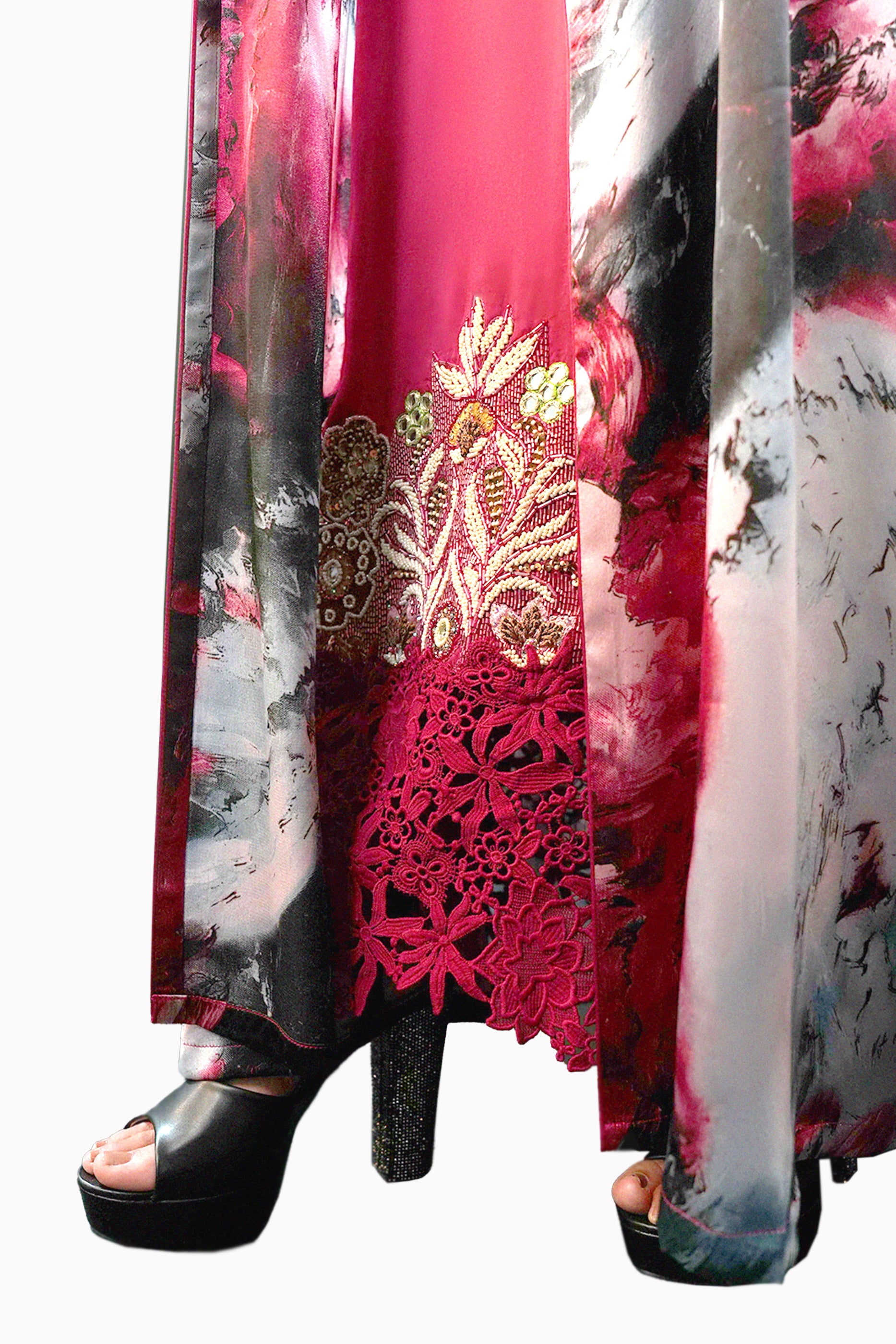 Saja Rose- Floral Lace Embroidered Kaftan with Inner dress Set
