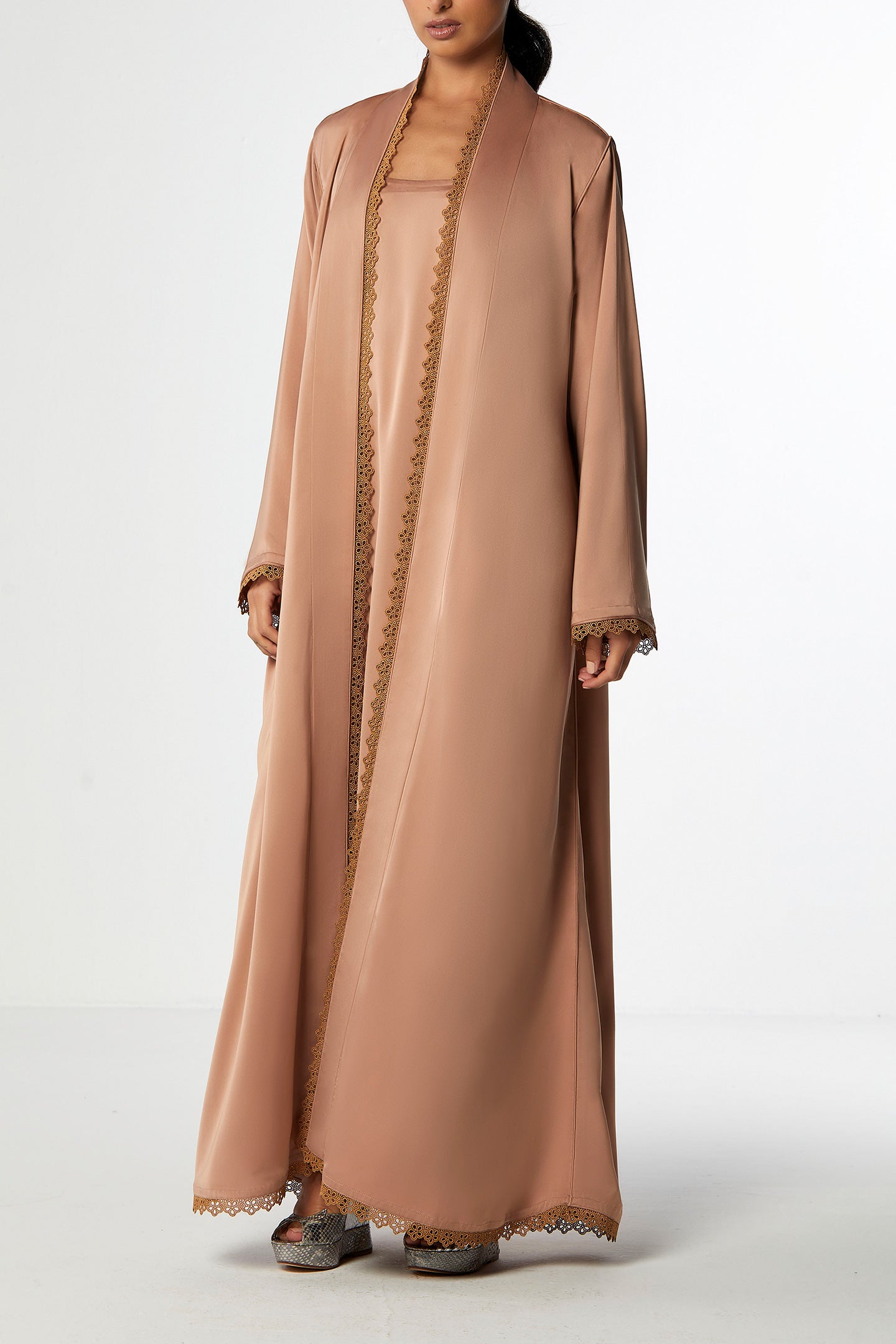 Azure Abaya Set in Crepe Silk